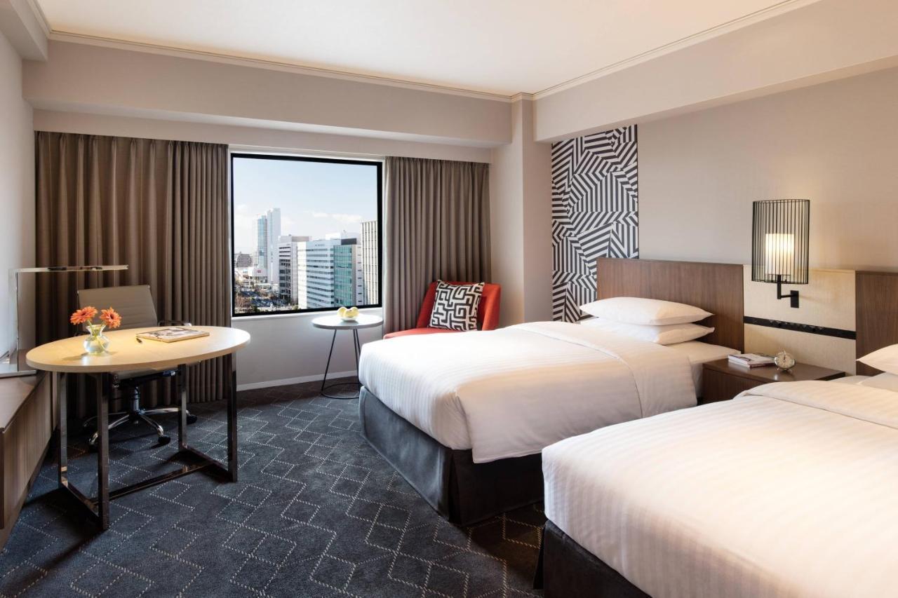 Отель Courtyard By Marriott Shin-Osaka Station Экстерьер фото